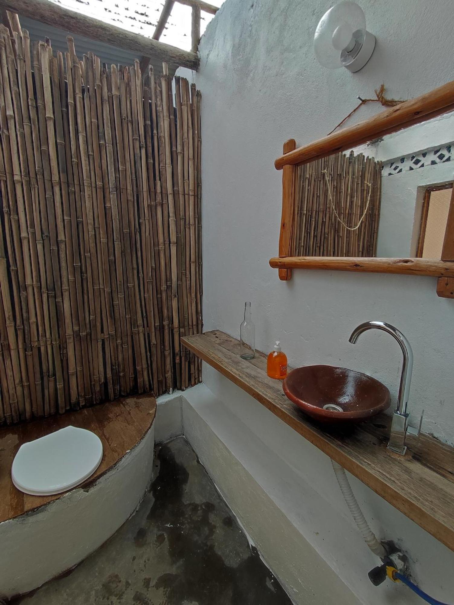 Inzu Lodge جيسايني المظهر الخارجي الصورة